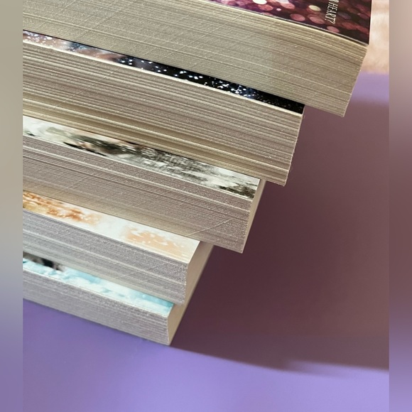 The selection book series - Picture 10 of 10